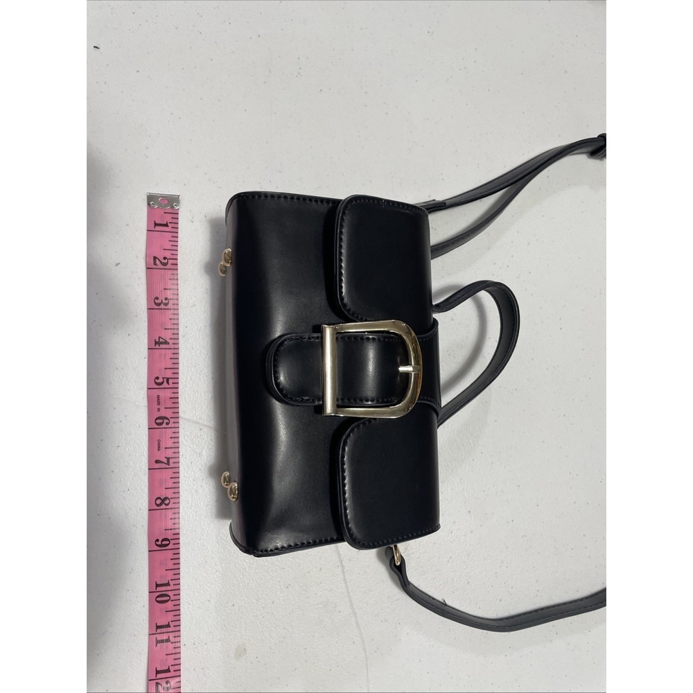 Princess Polly Small Black Buckle Crossbody Bag Adjustable Strap Gold‎ Hardware